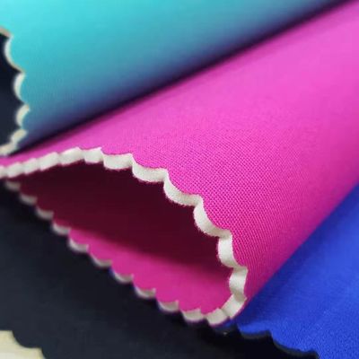0,5 mm Shore A Rubber Neopreen Spandex Stof Waterdicht Voor Kleding / Tas, Ultra-Dun, Elastische Stof, Waterdicht en Warmte-Isolerend, Outdoor Stof