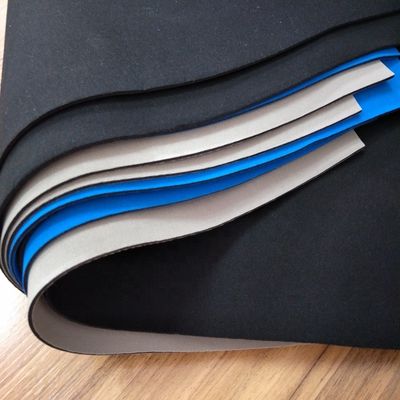 35-45 Shore A 3Mpa CR rubber gelamineerde neopreenstof voor sokken, hard rubber, afdichting, waterdicht en vlamvertragend