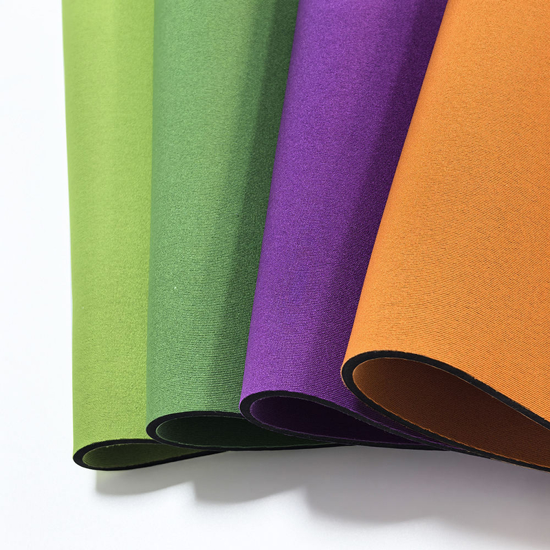 Zwart Camo Neopreen Materiaal voor Sportondersteuning